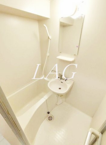 バス・シャワールーム　お風呂です。