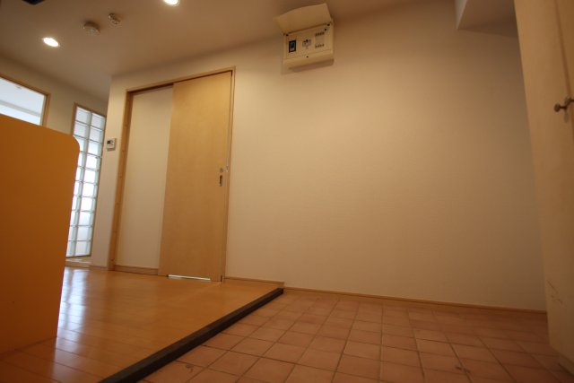 玄関　別室の参考写真です。※現況優先