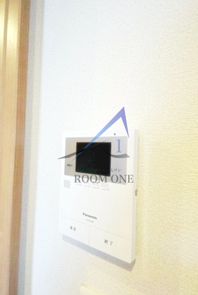 セキュリティ　モニター付きインターホンです。