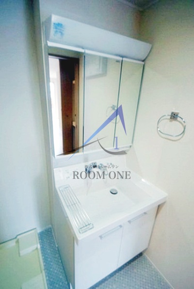 洗面設備　洗面台です。