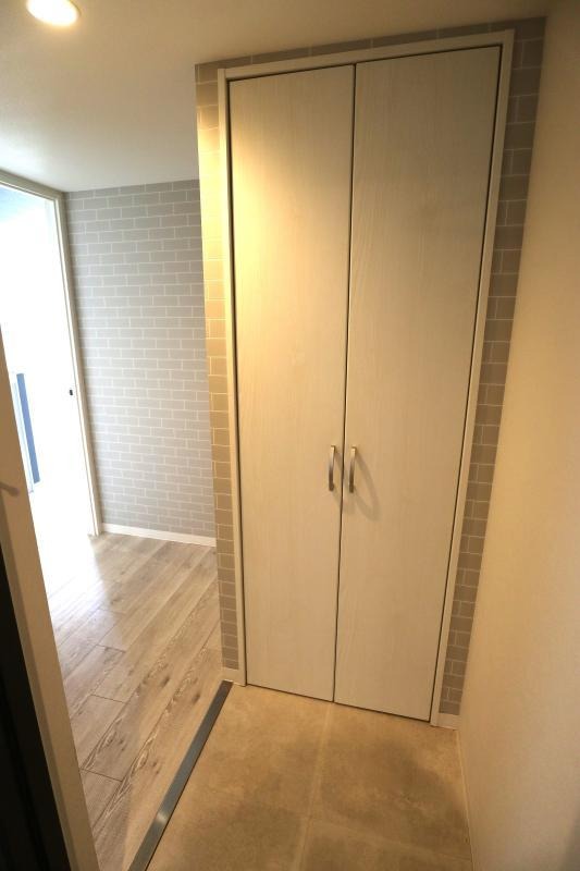 玄関　広々とした玄関です！