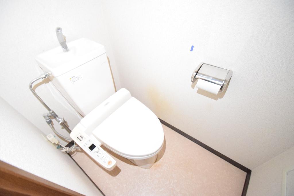 トイレ　シャワー付トイレ