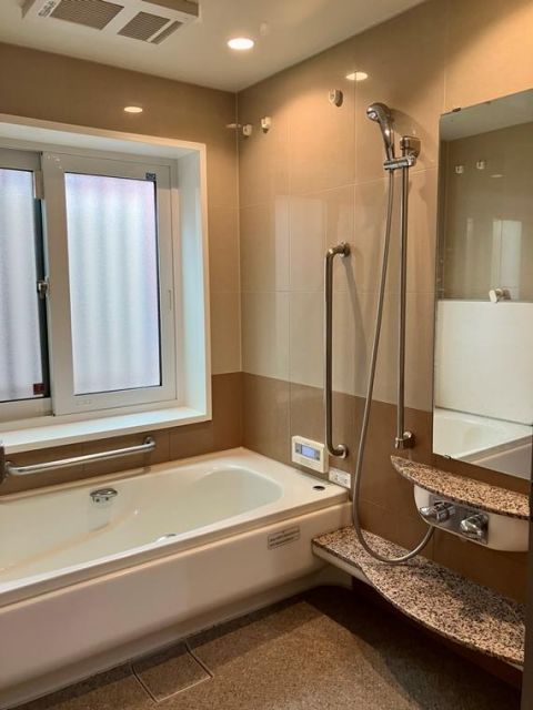 バス・シャワールーム