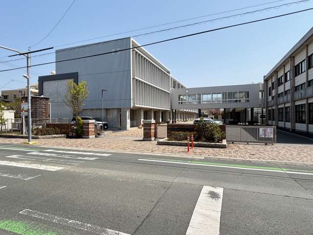 中学校　蜆塚中学校（中学校）まで305m