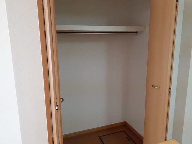 収納　イメージ101号室写真(反転タイプ)