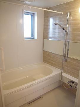 バス・シャワールーム　バス