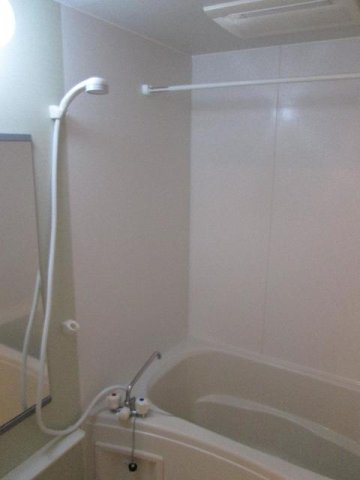バス・シャワールーム　お風呂です