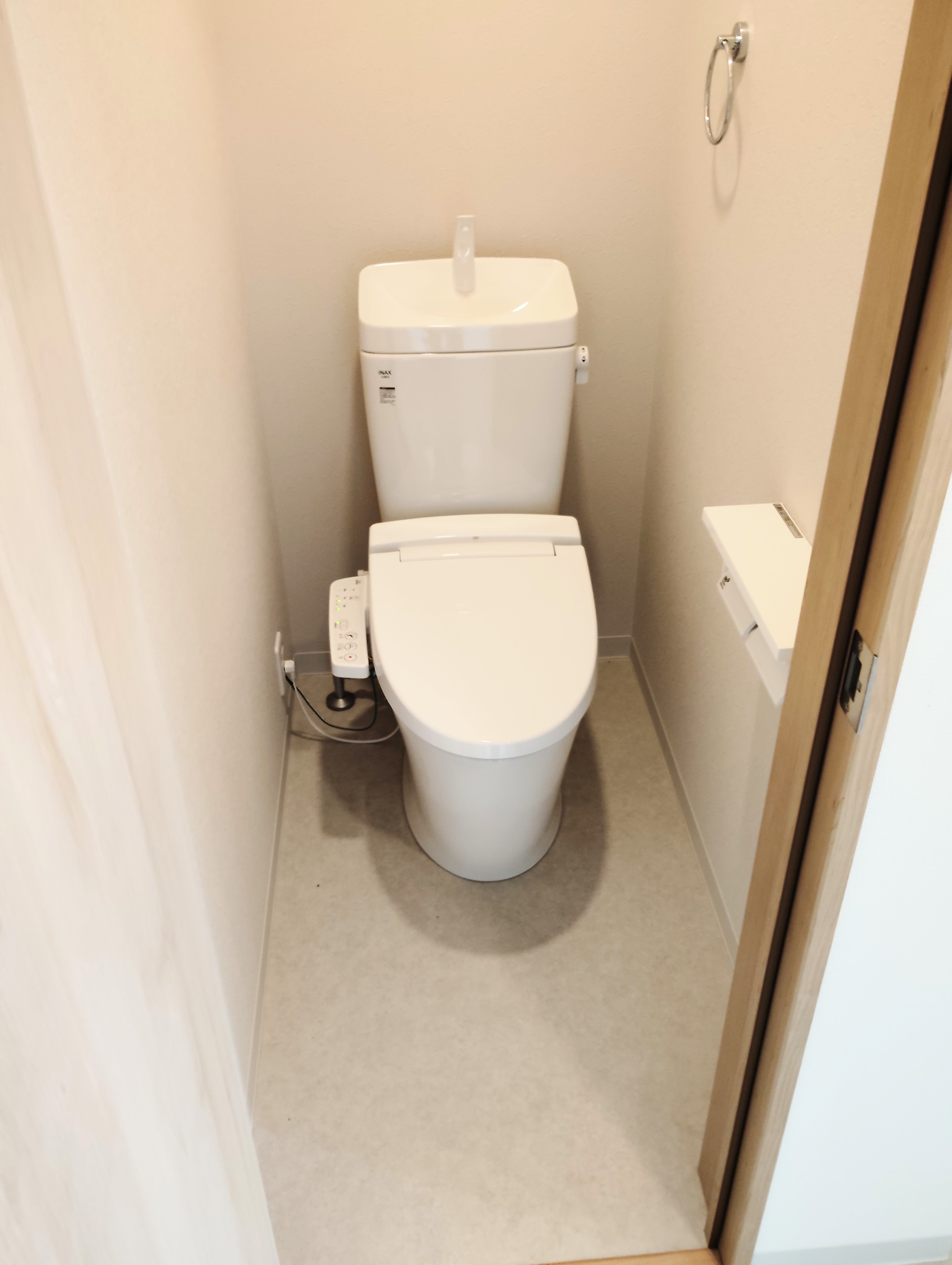 トラミッドヴィラ花田のトイレ写真