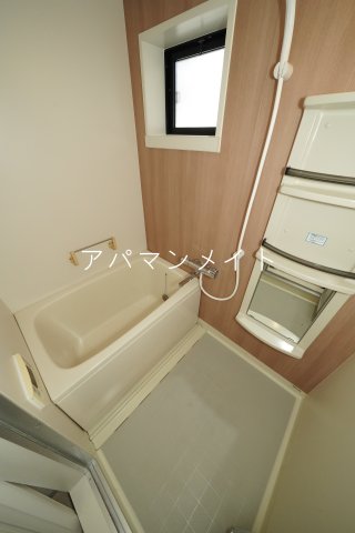 バス・シャワールーム　お風呂で日々の疲れを落としましょう