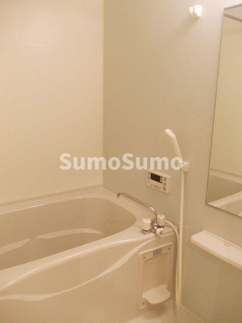 バス・シャワールーム　ゆったり過ごせるお風呂です