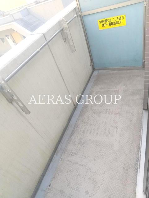 バルコニー　※同仕様タイプの写真です