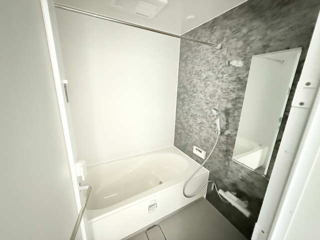 バス・シャワールーム　工事中状況写真