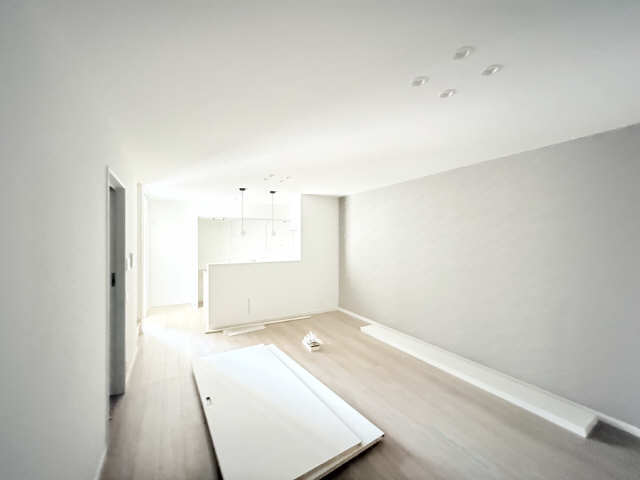 居室・リビング　工事中状況写真