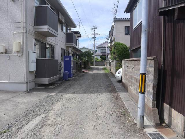 その他　前面道路（その他）まで0m