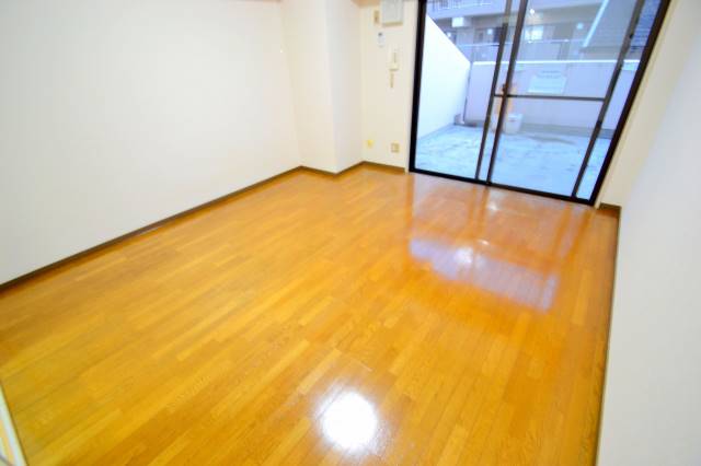 居室・リビング　パークサイドナオイ