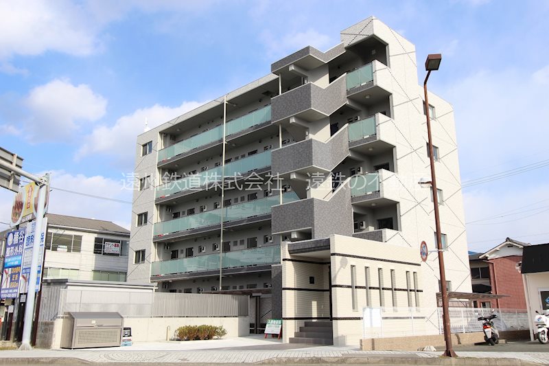 建物外観　駅近の築浅1Kマンション！