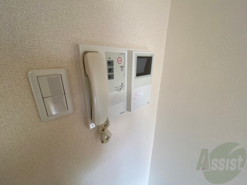 セキュリティ　来客時にはこちらのチャイムが鳴りますよ。