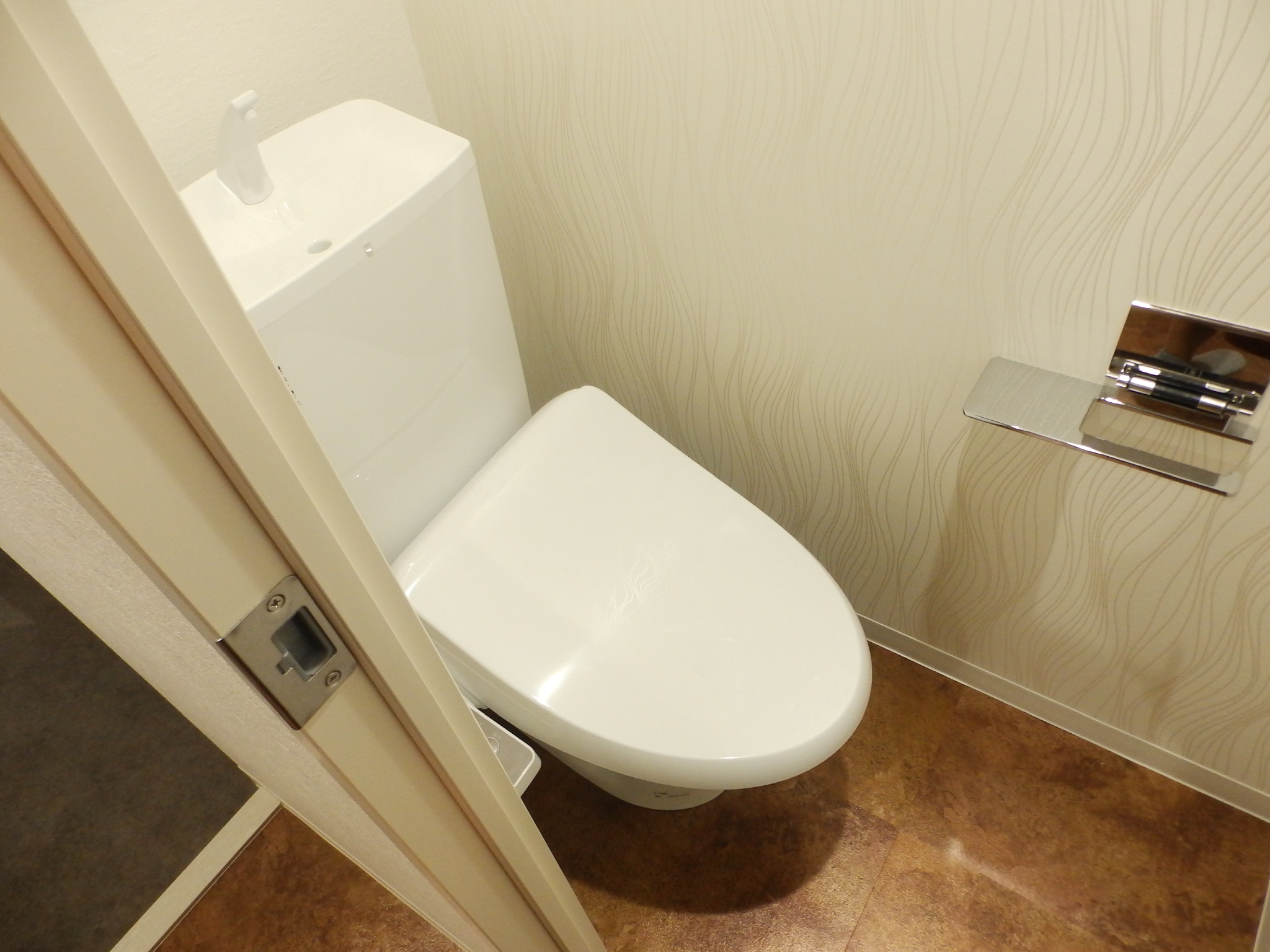 トイレ　ウォシュレット