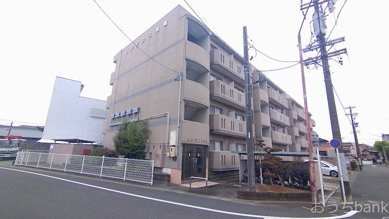 建物外観　ペット一緒に暮らせるファミリータイプ物件です！