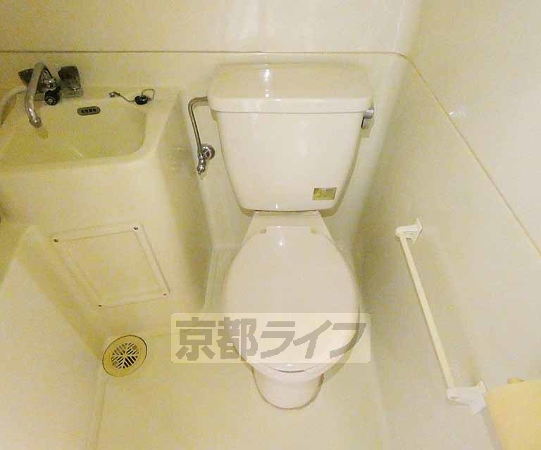 トイレ　ユニットバスです。