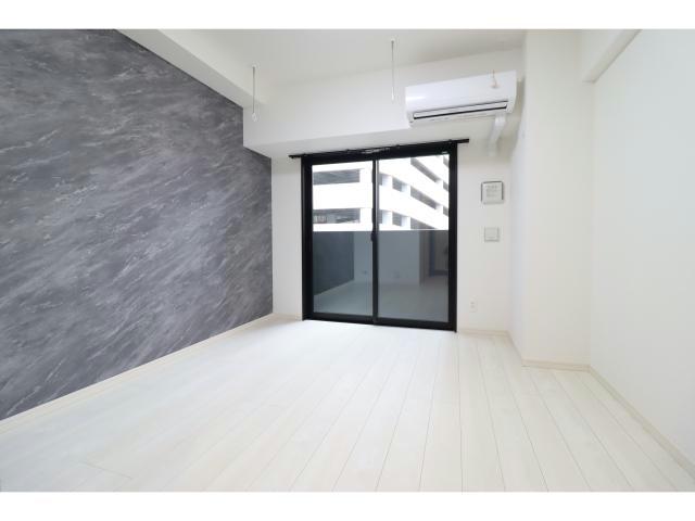 居室・リビング　※同一間取り・別部屋の写真です