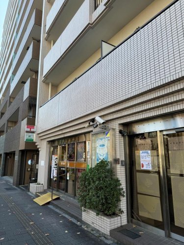 郵便局　台東千束郵便局（郵便局）まで64m