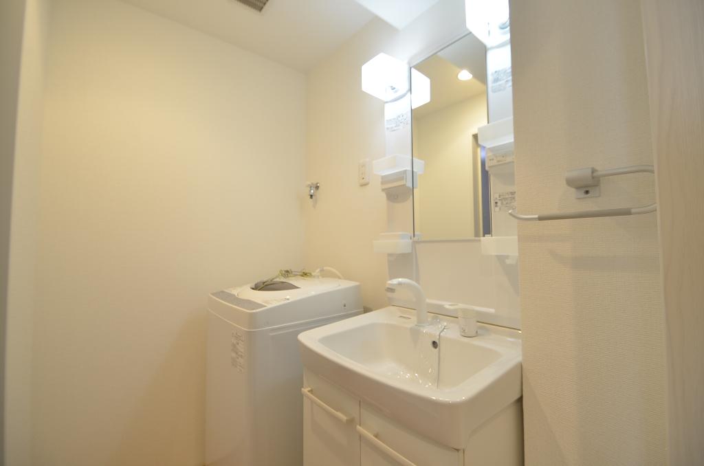 洗面設備　洗髪洗面化粧台