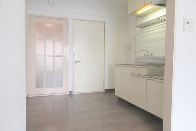 居室・リビング　お料理のしやすいキッチンスペースです♪