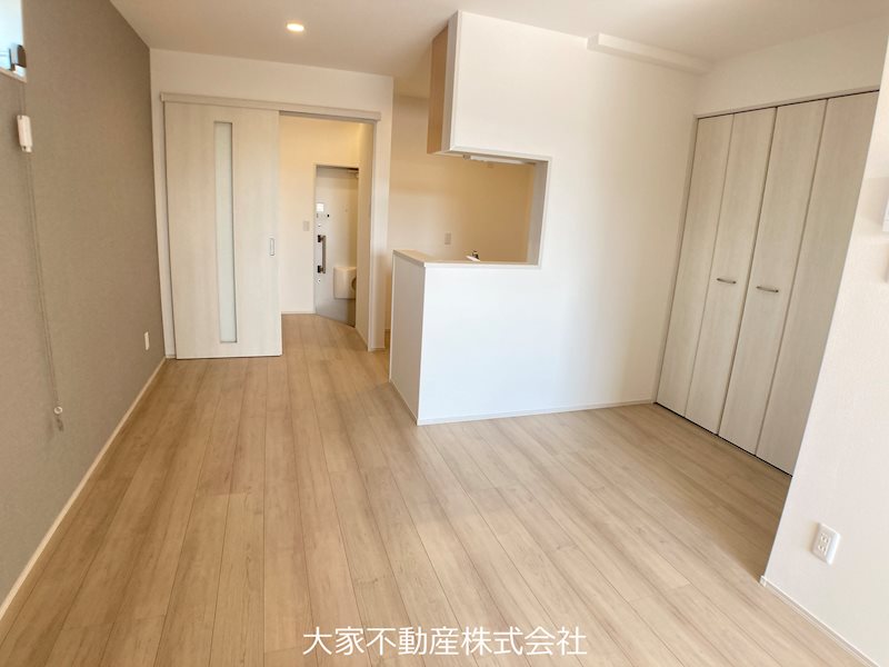 居室・リビング　※別部屋写真のためイメージ。現況優先です。