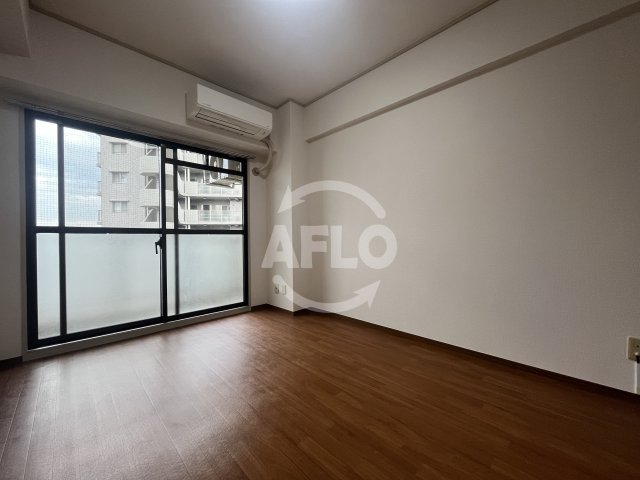 居室・リビング　ノルデンハイム淡路　リビング