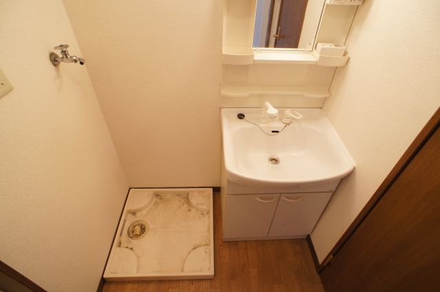 洗面設備　洗面所です