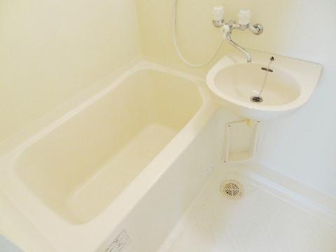 バス・シャワールーム　浴室