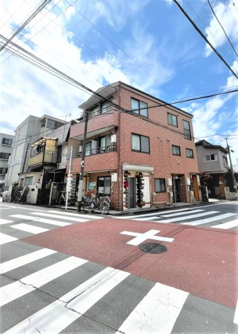 建物外観　最上階・角部屋×日当たり良好（１フロア１住戸）