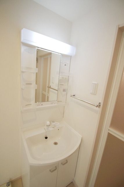 洗面設備　★お部屋探しはタウンハウジング稲田堤店まで★