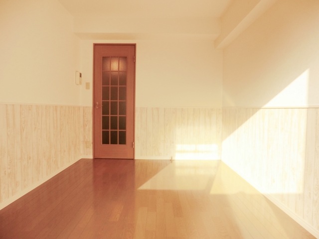 居室・リビング　エアコン付きで快適に過ごせます♪