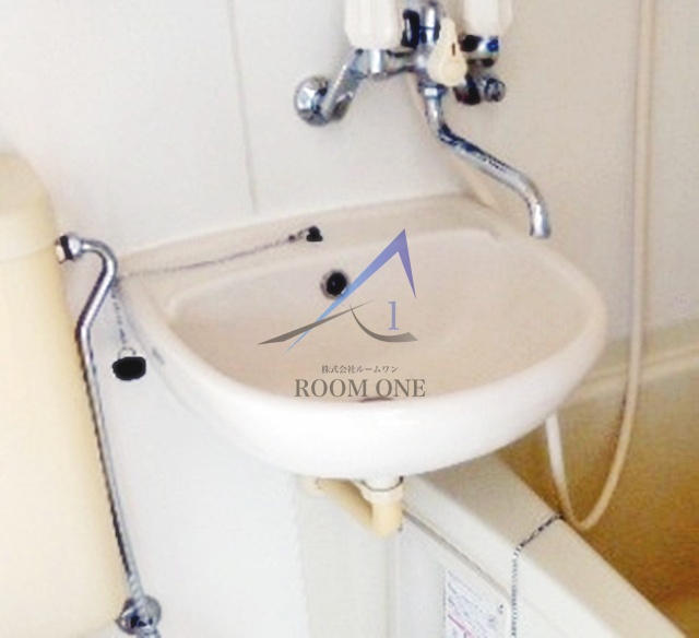 洗面設備　洗面台です。