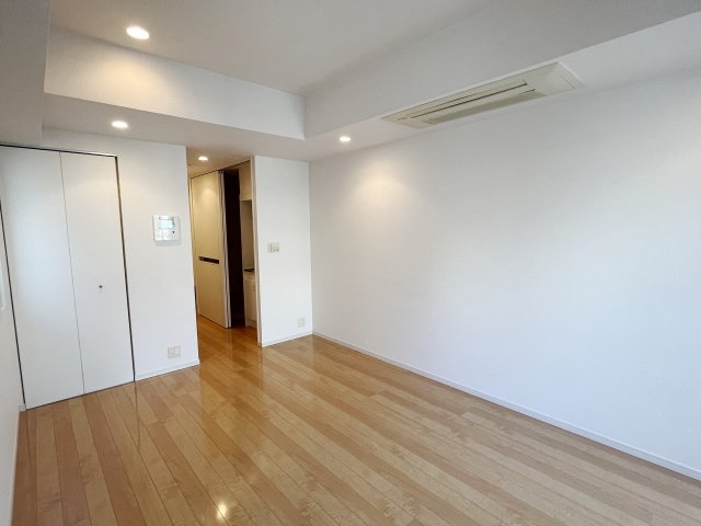 居室・リビング　※別部屋写真参照