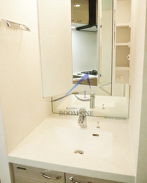 洗面設備　洗面台です。