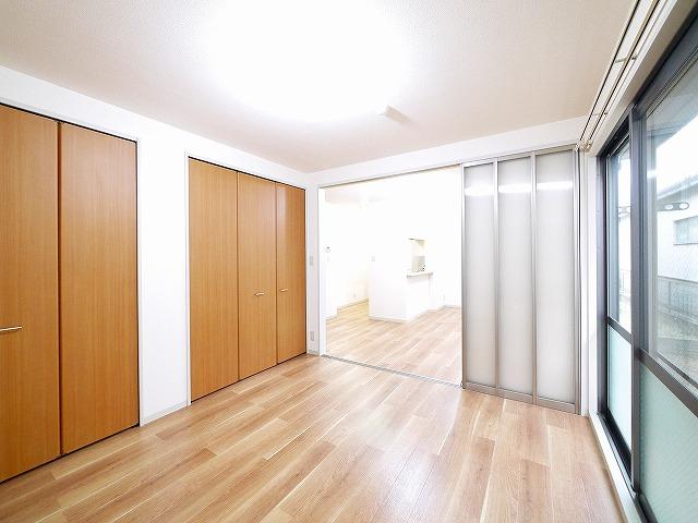 その他部屋・スペース　使い勝手のいい寝室です