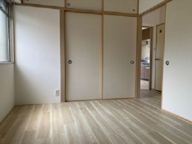 居室・リビング　【洋室】同一物件の別の部屋をイメージとして使用しております