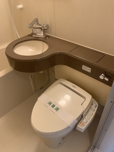 トイレ　温水洗浄暖房便座