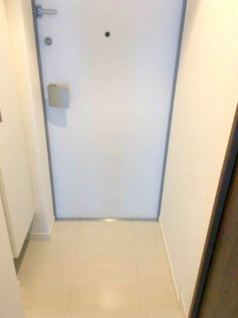 玄関　クラリッサ横浜阪東橋