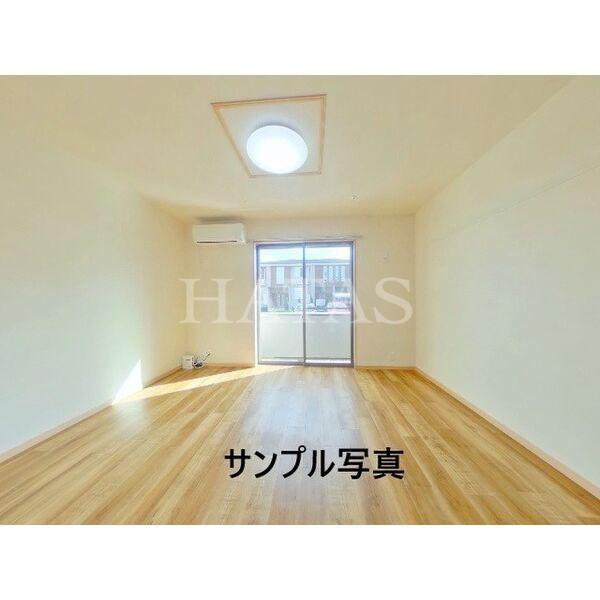 居室・リビング　サンプル写真となります