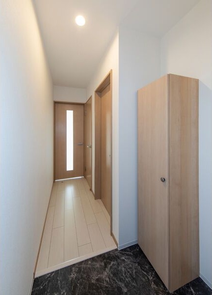 玄関　シューズ収納