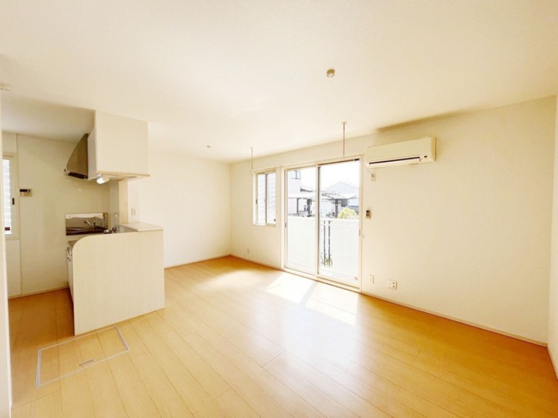 居室・リビング　図面と現状に相違がある場合には現状を優先