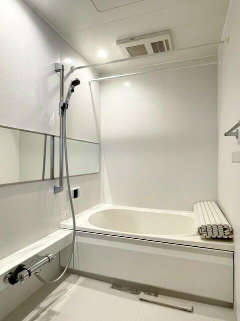 バス・シャワールーム　きれいなお風呂です