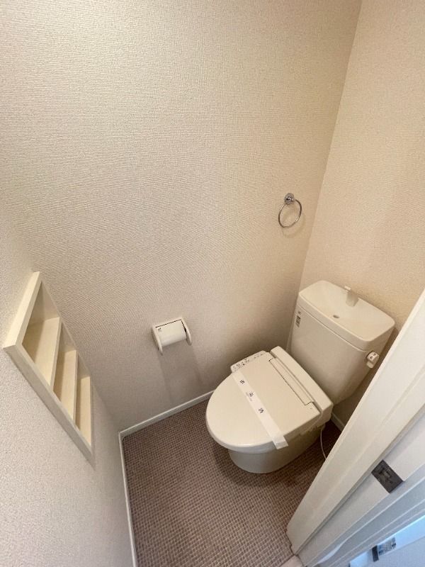 トイレ　別部屋参考写真