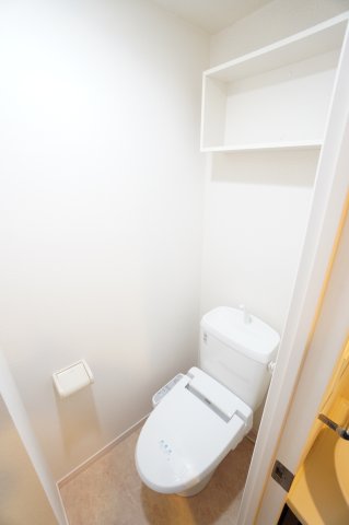 トイレ　※同物件・同タイプの写真です。