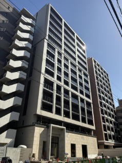 建物外観　8月完成予定の新築マンションです