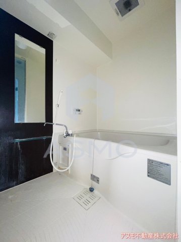 バス・シャワールーム　同マンション別部屋　参考写真